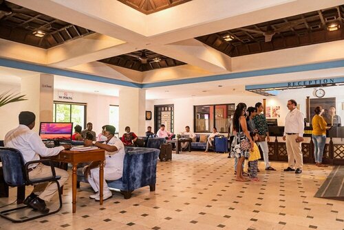 Внешний вид отеля La-Paz Gardens Beacon Hotel - Vasco da Gama Goa в Васко де Гаме, фото 2
