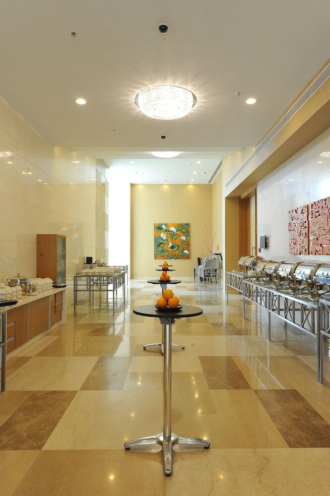 Фото Ramada Plaza by Wyndham Pune Hinjewadi