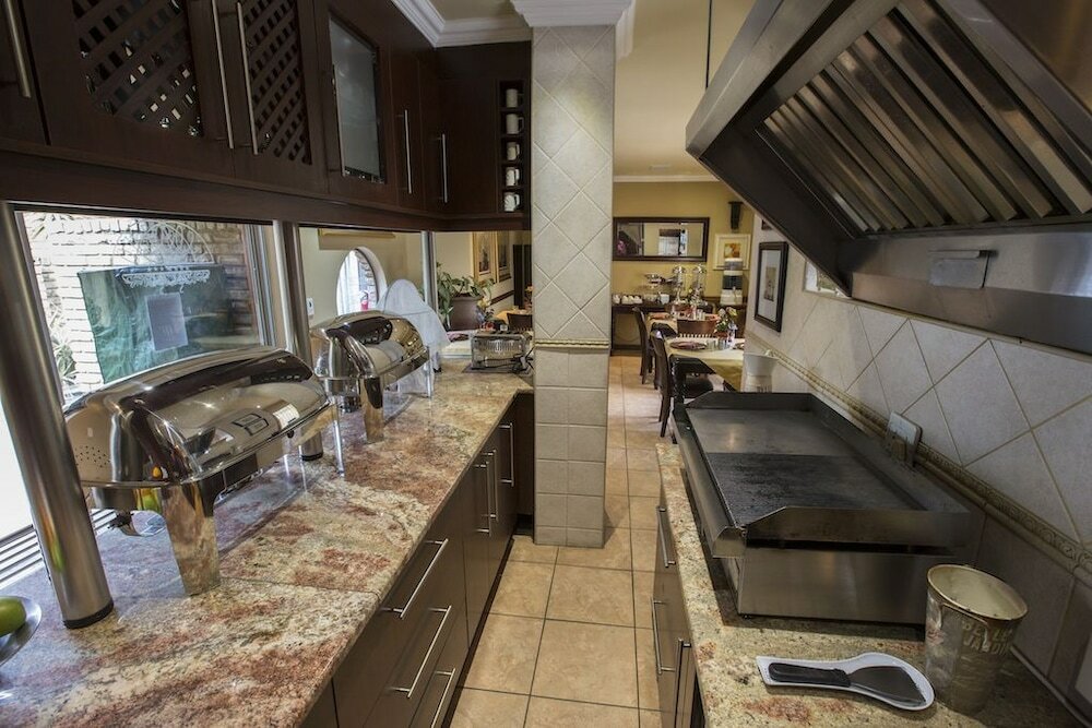 Фото Le Cozmo Guest House