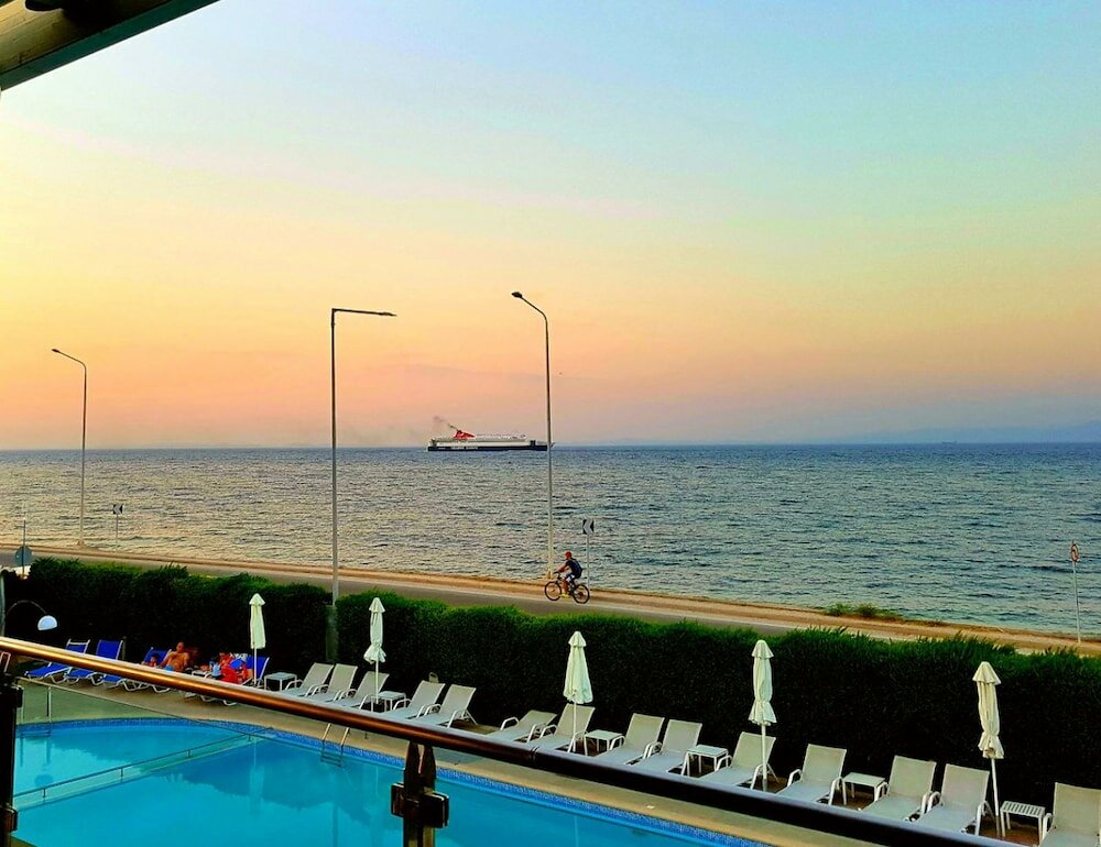 Фото Elysion Hotel