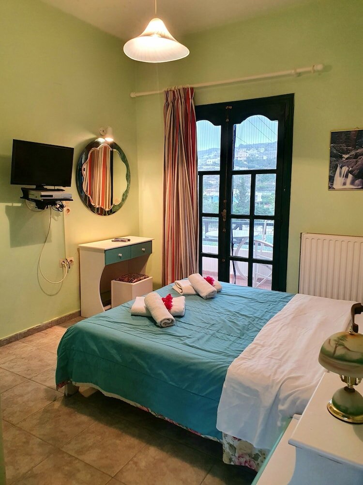 Фото Dioskouroi Apartments