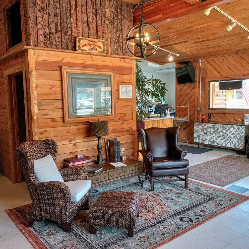 Фото Lone Eagle Lodge