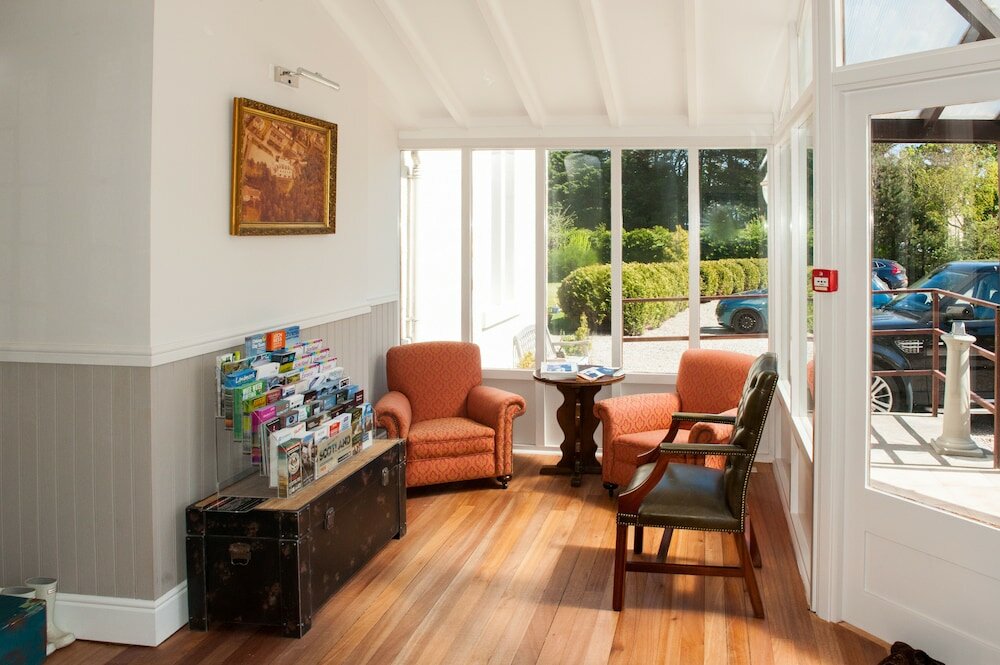 Фото Invernairne Guest House