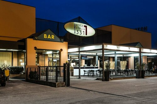 Гостиница B&B Hotel Eurorest Conegliano в Конельяно