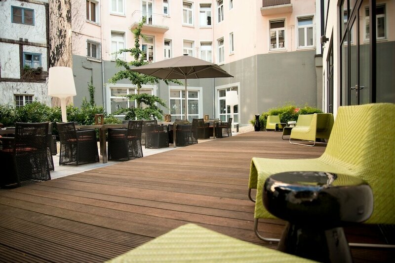 Гостиница Adina Apartment Hotel Hamburg Michel в Гамбурге