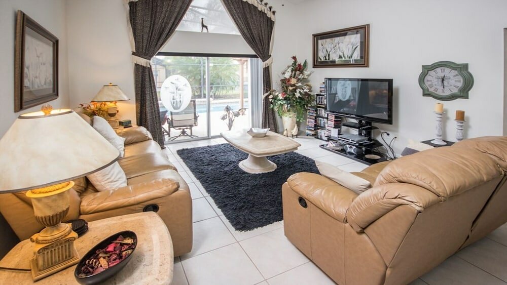 Фото Cristine's Seasons Vacation Home