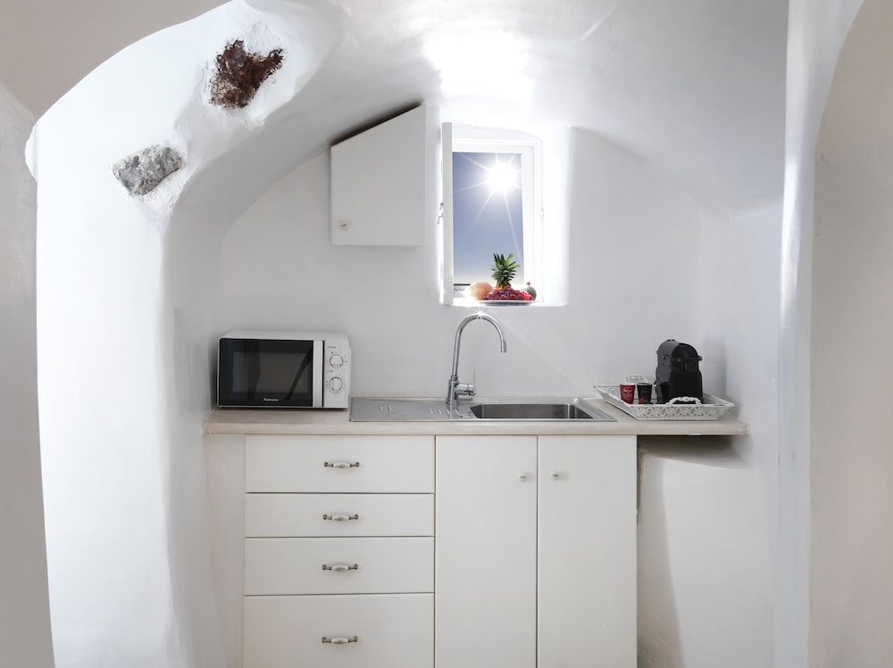 Фото Secret Gem Suites