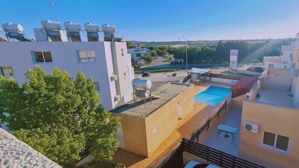 Фото SunShine Apartment by Stay BnB