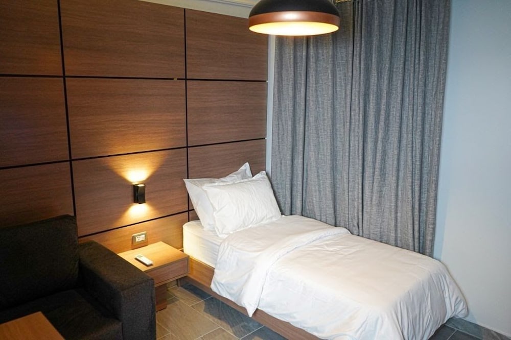 Фото Flamingo Hotel Irbid