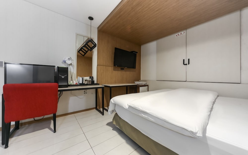 Фото Changwon Sangnam-dong U