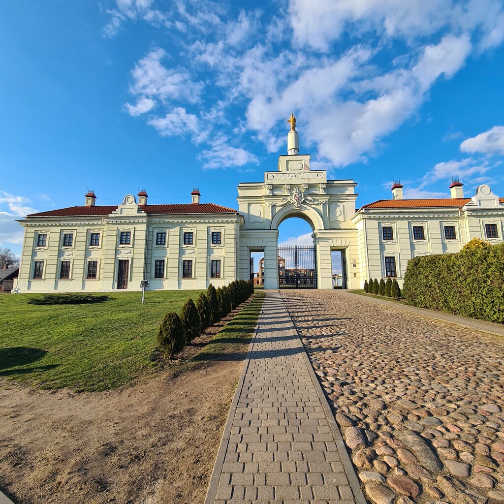 Atracción Ружанский дворец Сапегов, , foto