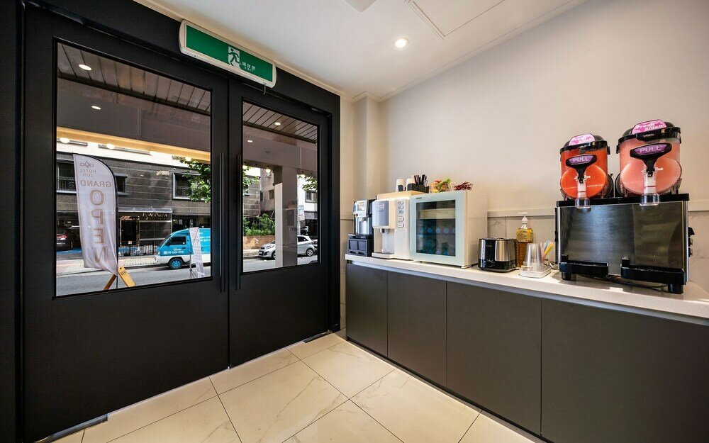 Фото Suwon Hotel Jun