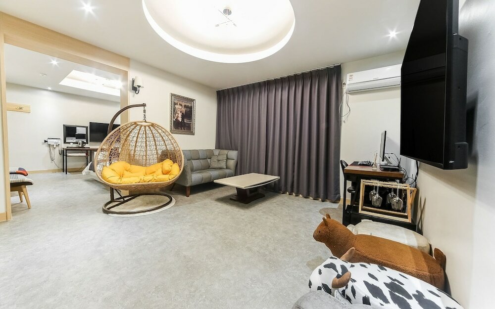 Фото Daejeon Look