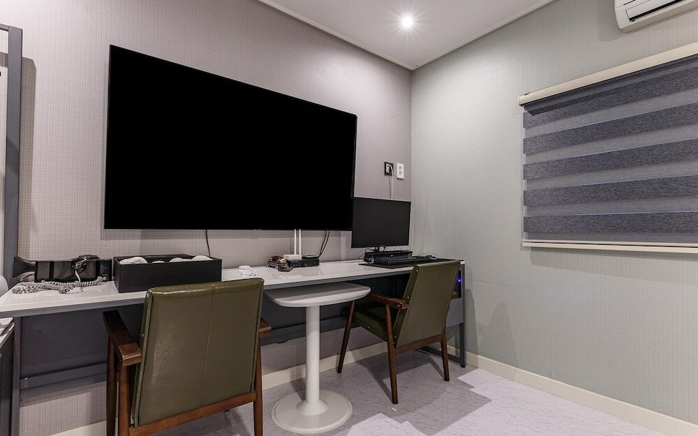 Фото Daejeon Daeheung Hotel Knock On