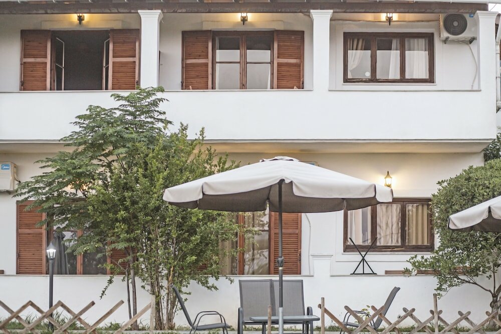 Фото Nikolouzos Sunny Estate