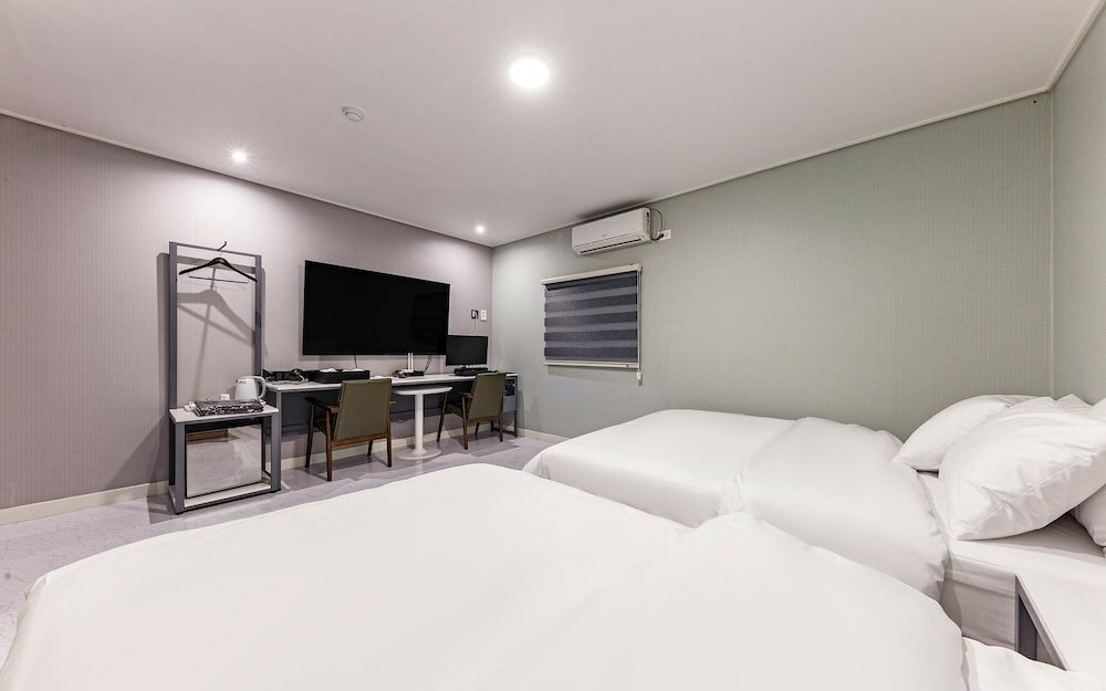 Фото Daejeon Daeheung Hotel Knock On