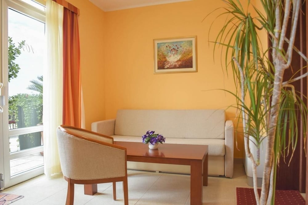 Фото Villa Sailor - Luxurious - 1 - A101