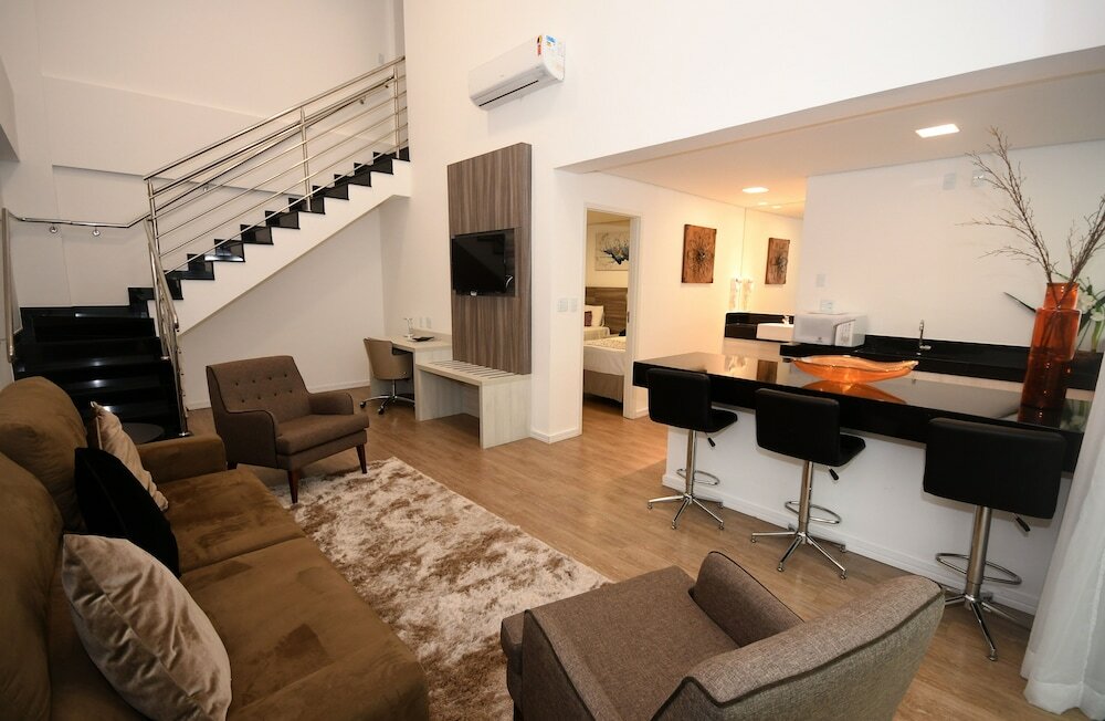 Фото IT Itabira Hotel