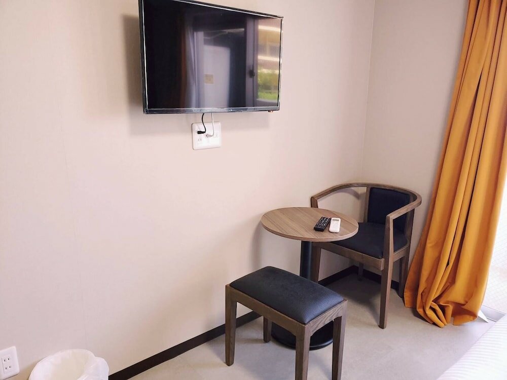 Фото Mr. Kinjo Happiness Resort 1