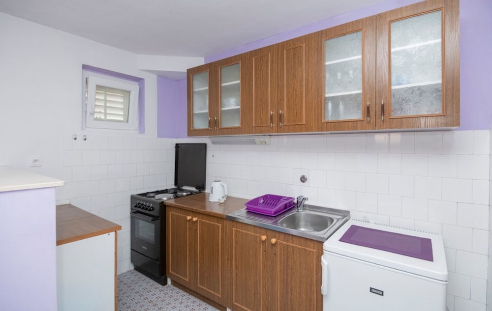 Фото Tonka - 150 m From Beach - A1 Prizemlje