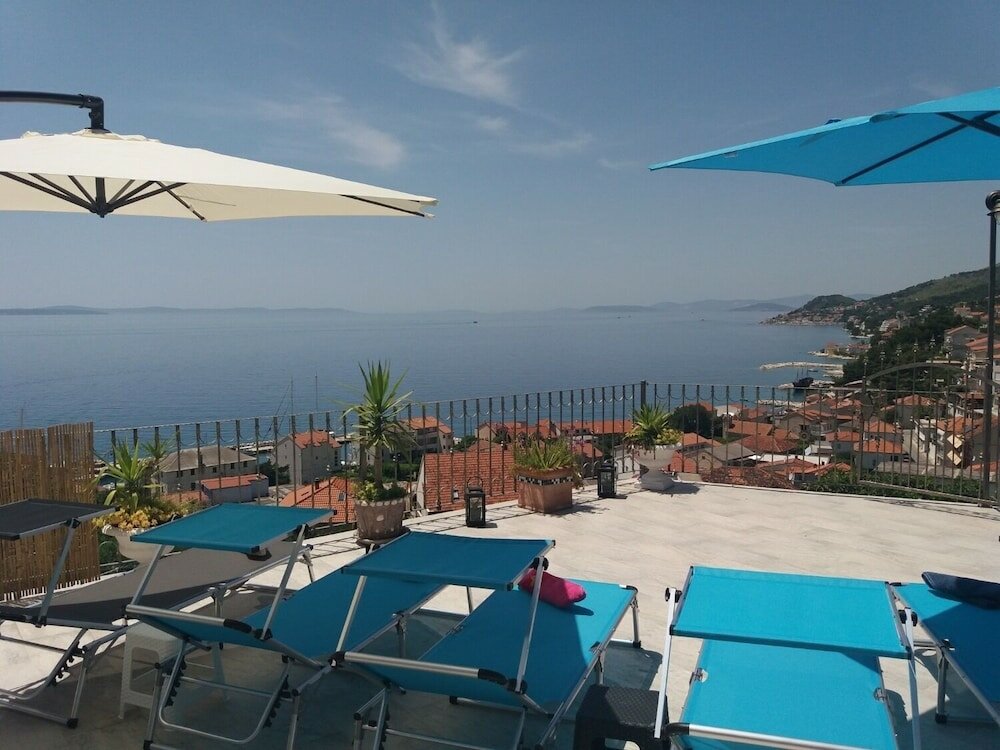 Фото Jugana - With Pool - A1 Donji