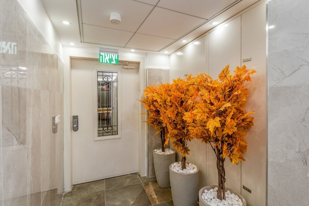 Фото Sea U Jerusalem Mahane Yehuda Apartment Hotel