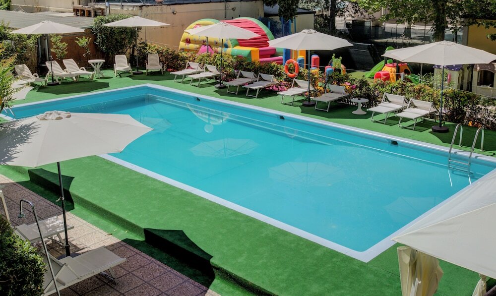 Фото Hotel Aiglon