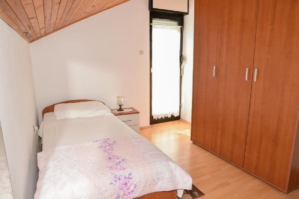 Фото Vinko - 100m From Beach - A1