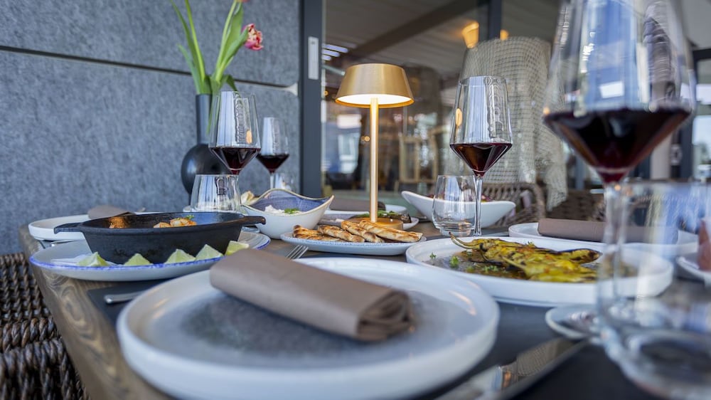 Фото Delphi Hotel & Restaurant