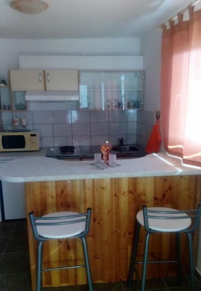 Фото Igo - 40 m From Pebble Beach - Sa1