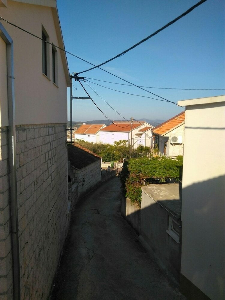 Фото Marija - Parking - A1