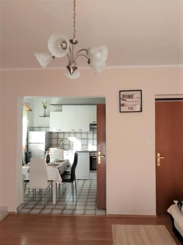 Фото Dani - Free Parking - A1