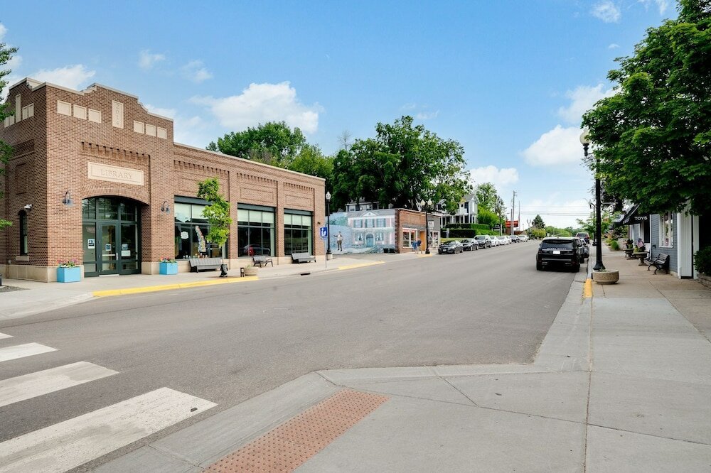 Фото The Guest House - Carriage House