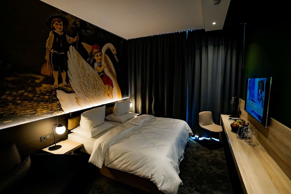 Фото Hotel Viktorosa