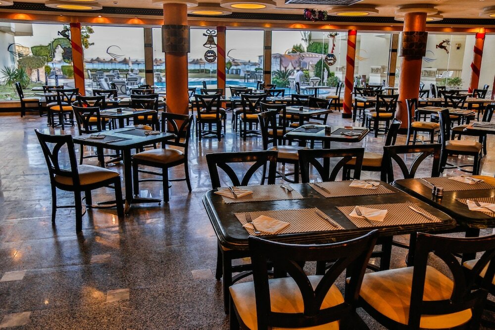 Фото Magic Beach Hotel