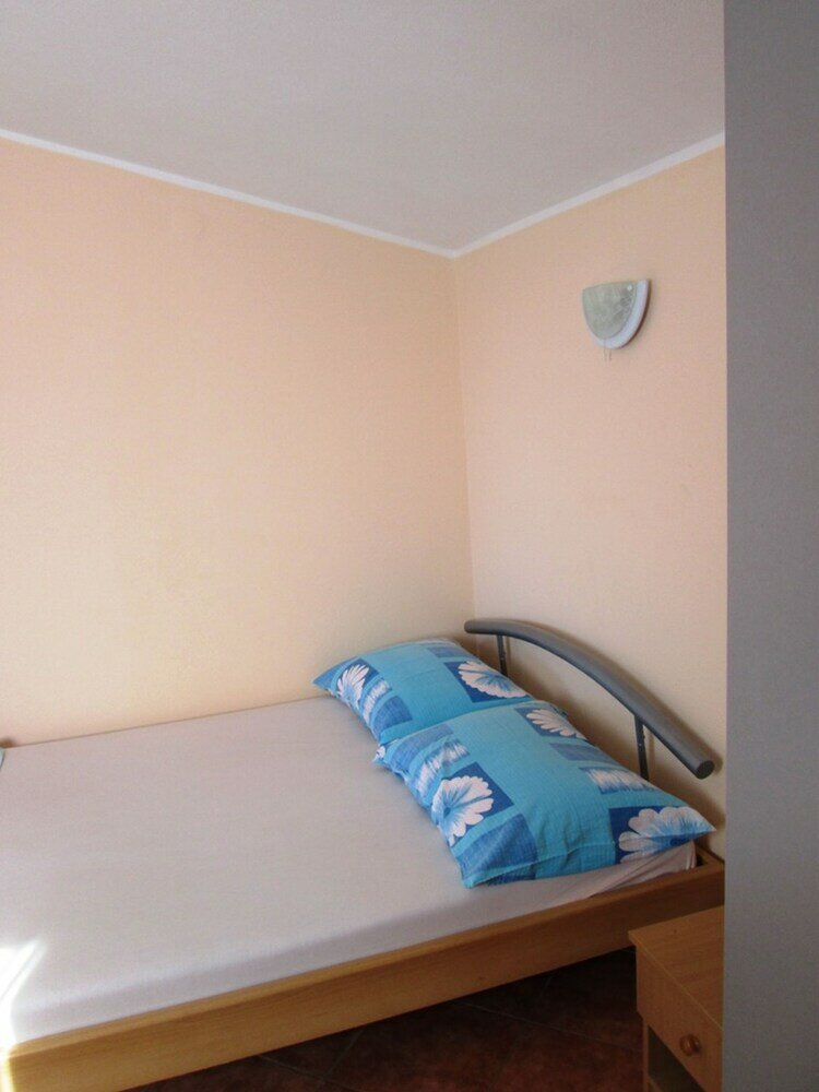 Фото Apartment Roza near Sandy Beach