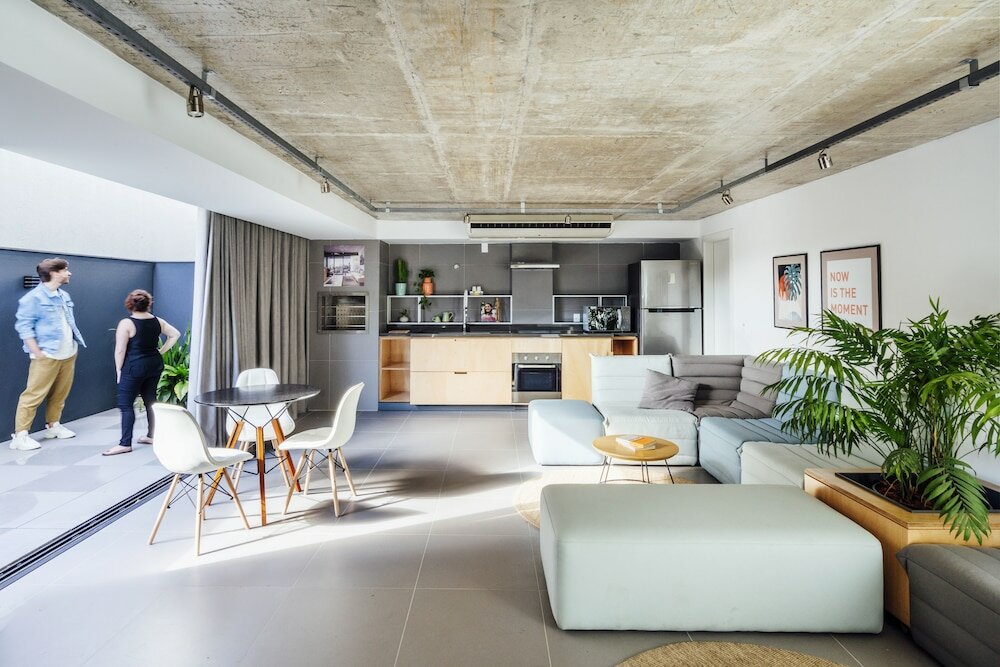 Фото Charlie Porto Alegre Praça 4