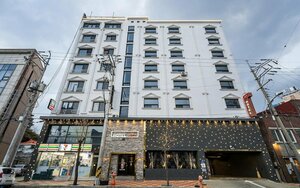 отель Sokcho Ritz Hotel