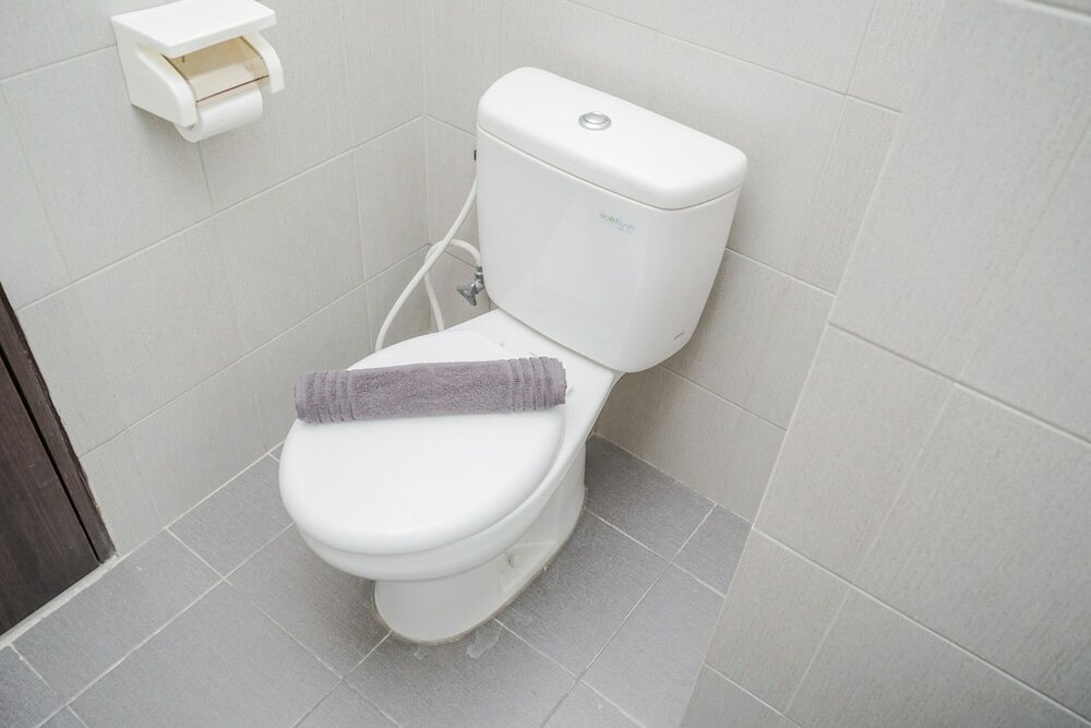 Фото Spacious And Wonderful 1Br Tamansari Bintaro Mansion Apartment