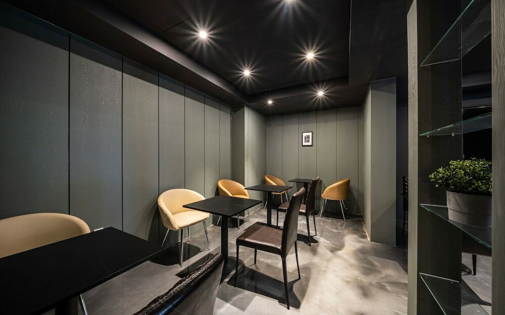 Фото Suwon Yeongtong Just Sleep Hotel