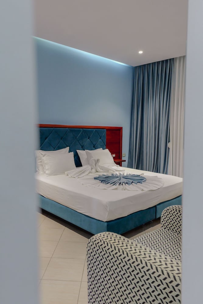 Фото Divo Palace Hotel