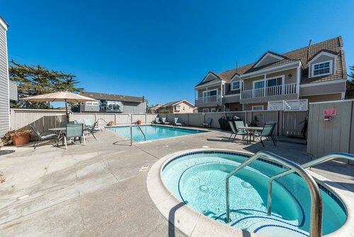 Гостиница Mandalay Shores Resort в Порт Хаенем