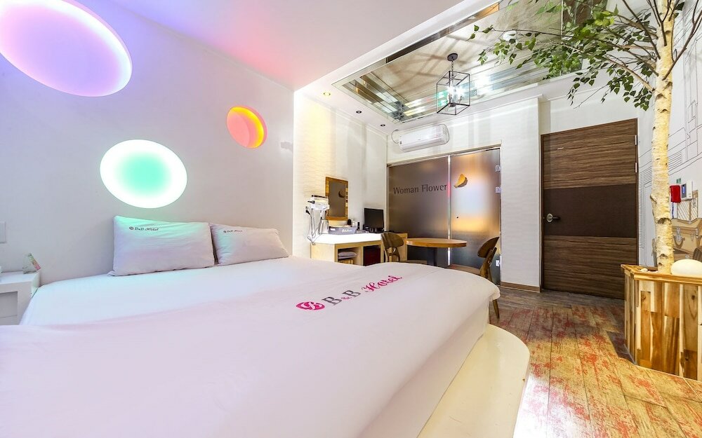 Фото Daegu Dongseongno B and B