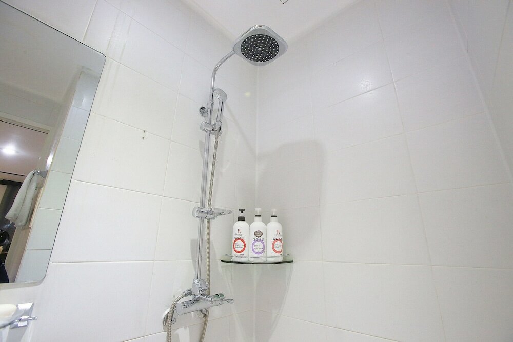 Фото Suwon Yeongtong Sg Hotel