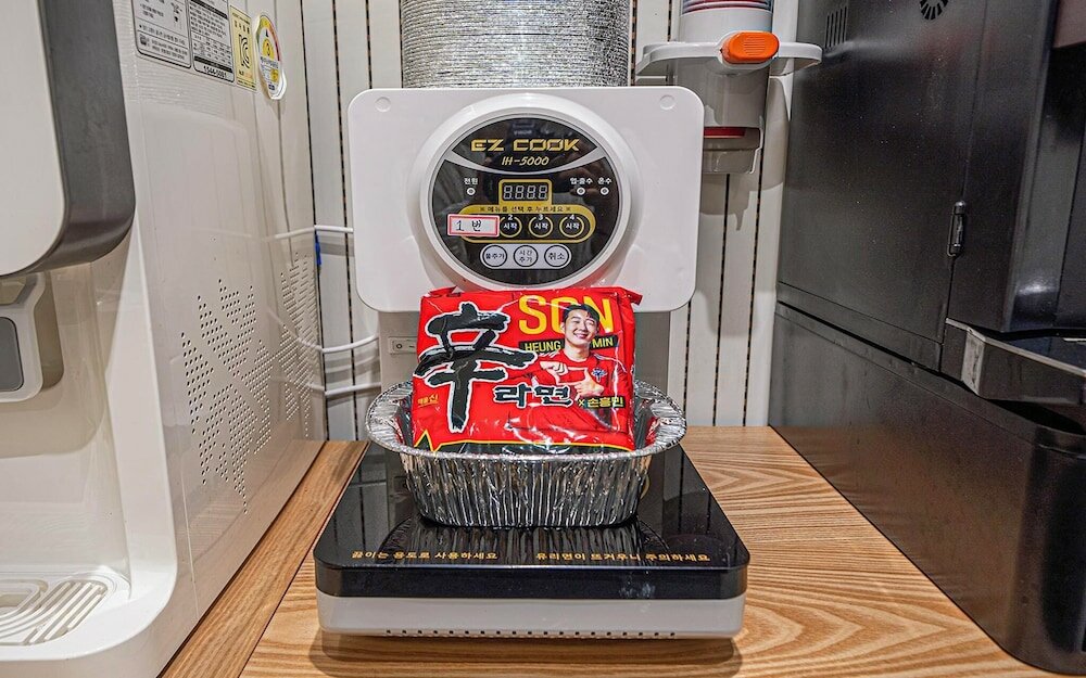 Фото Changwon Palyongdong Theme Motel