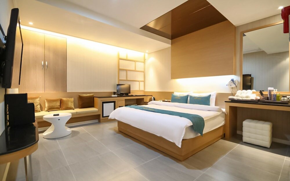 Фото Changwon Sangnamdong Mtm