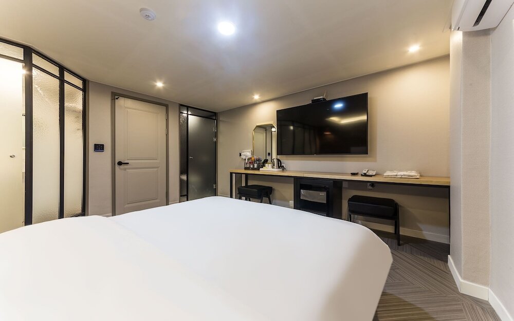 Фото Suwon City Hall Station Dean