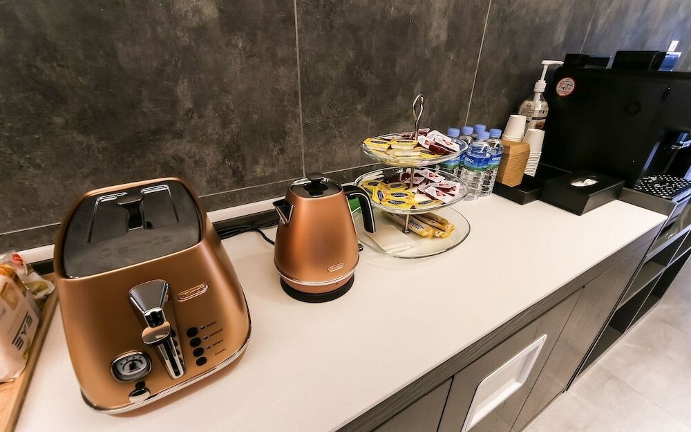 Фото Changwon Jinhae Yongwon Hotel The K