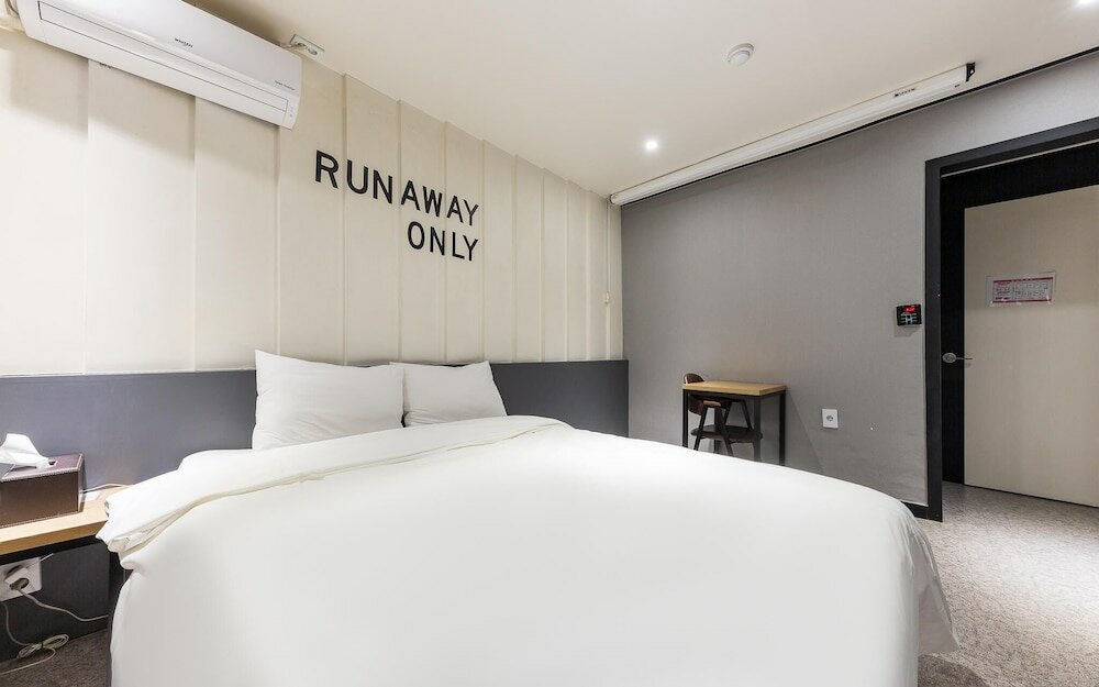 Фото Daejeon Daesa Hotel Bus