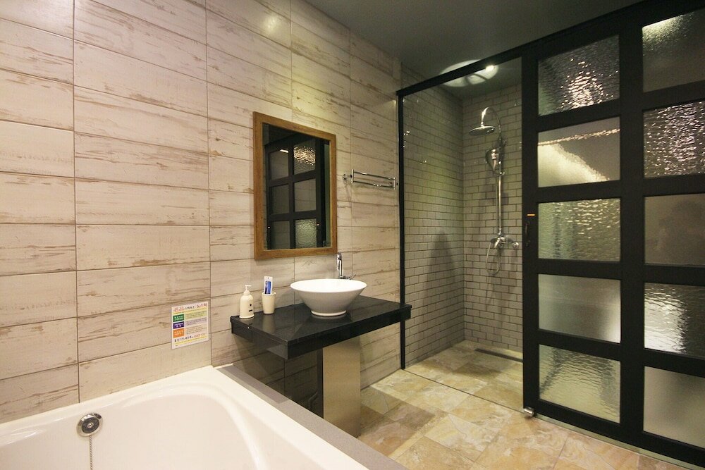 Фото Changwon Masan Ive Hotel